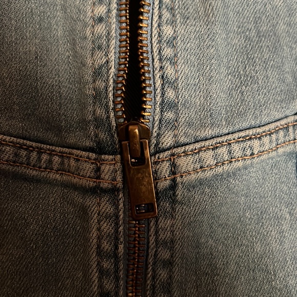 AE denim vest - Picture 5 of 6